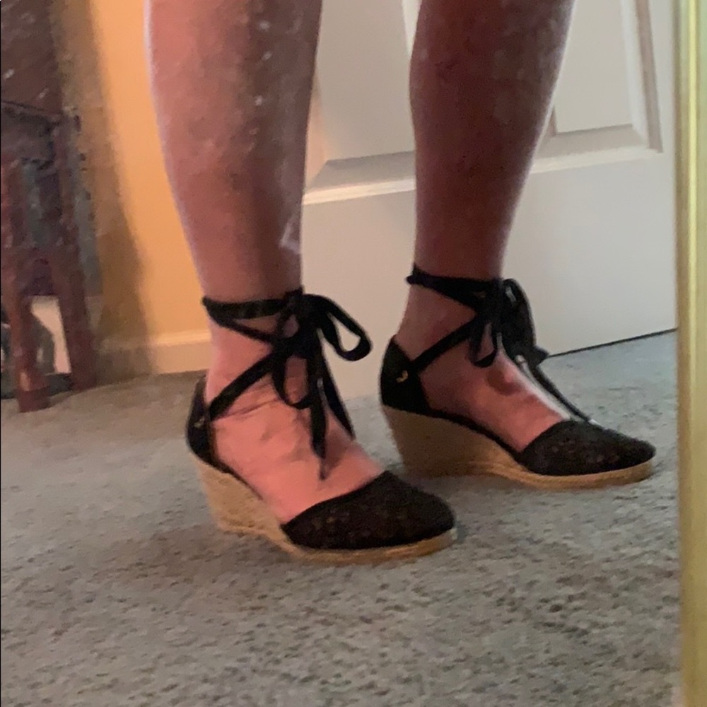 Ladies shoes